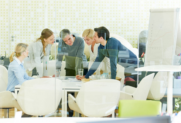 8 Effective Ways to Foster a Culture of Collaboration in the Workplace